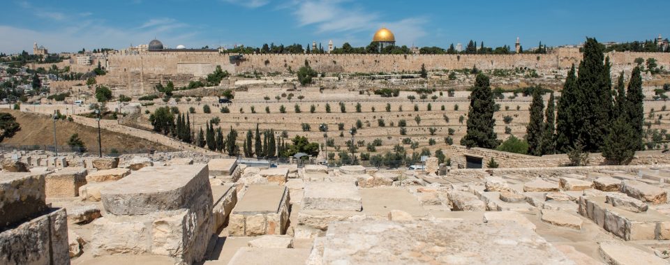 Dome of the Rock view from the Mount of Olives, Jewish Cemetery, Jerusalem, Israel